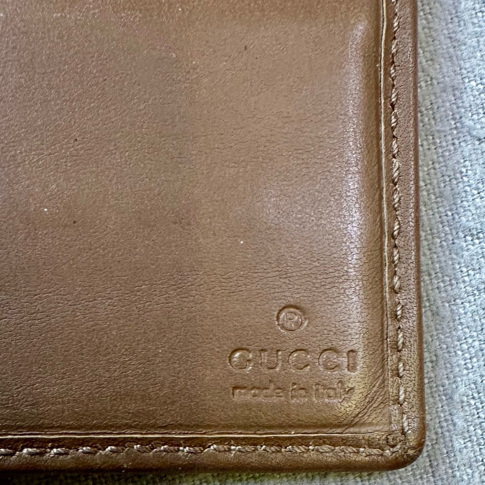 Gucci Men’s Bi-fold Leather Wallet in Khaki, Wrapped with Floral Printed Canvas - Picture 4 of 4